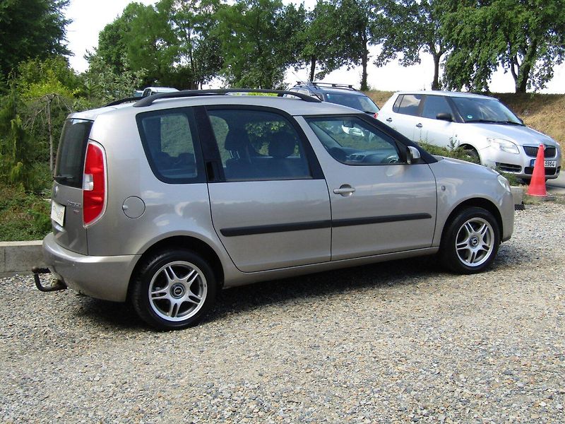 Škoda Roomster (2008) 1.9 TDI 77kW  BEZ DPF - fotka 11 z 36