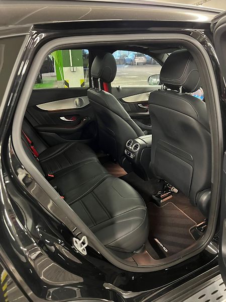Mercedes-Benz GLC (2022) Mercedes-AMG GLC 63 S - fotka 7 z 14