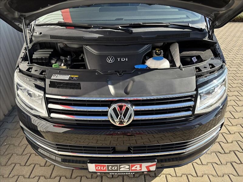 Volkswagen Multivan 2,0 DSG Highline Navi - fotka 13 z 16