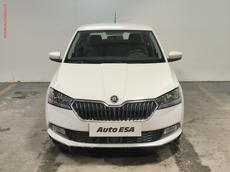 Škoda Fabia (2021) 1.0 TSi, ČR, Ambition - fotka 2 z 17
