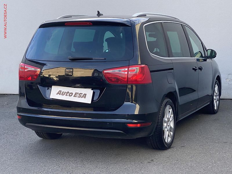 Seat Alhambra (2011) 2.0TDi, Style, DSG, bixen - fotka 4 z 21