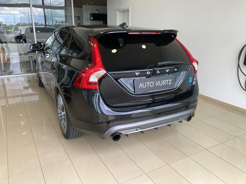 Volvo V60 T6 AWD POLESTAR  - fotka 6 z 38