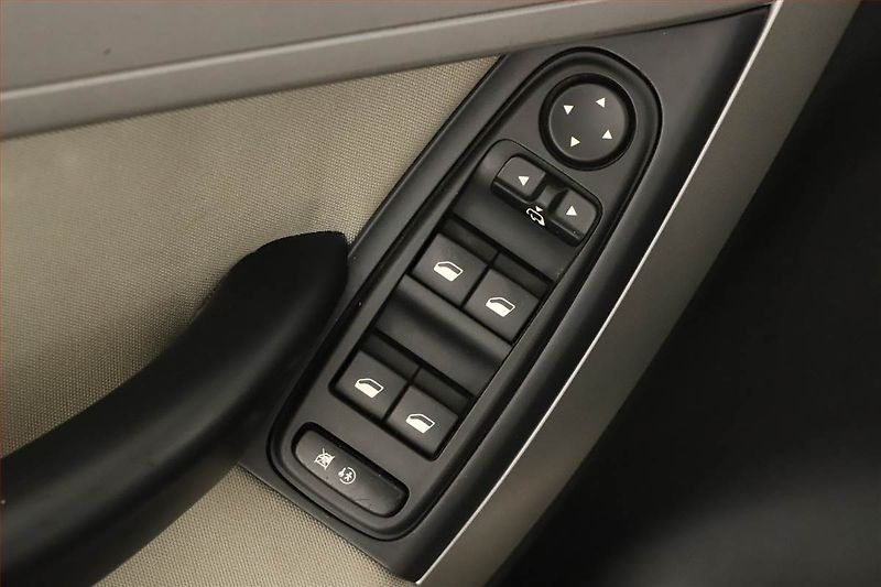 Citroën C4 Picasso (2011) 1.6 HDi, Serv.kniha, Tempomat - fotka 16 z 16
