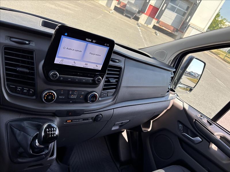 Ford Transit Custom 2,0 EcoBlue 125 kW Záruka L2 - fotka 32 z 36