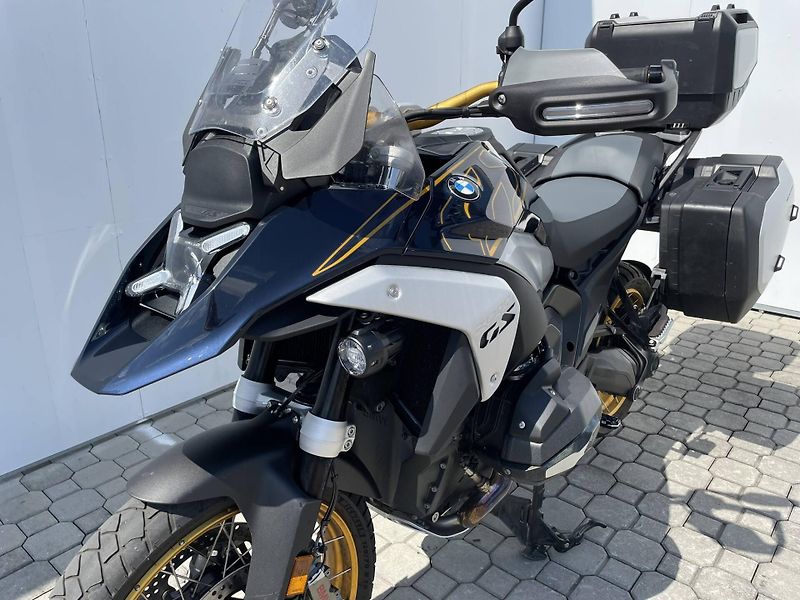 BMW (2026) R 1300 GS - fotka 12 z 15