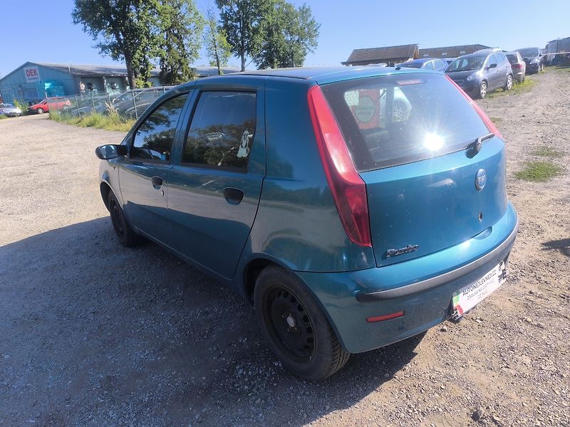 Fiat Punto 130TKM,PĚKNÉ,SERVISKA,CENA - fotka 4 z 17