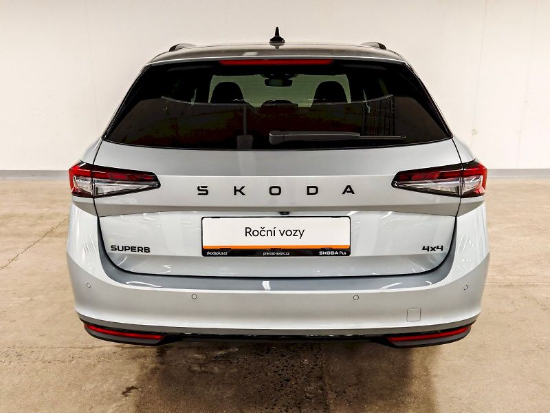 Škoda Superb (2025) Combi 2.0 TDI 142 kW DSG 4x4 S - fotka 31 z 36