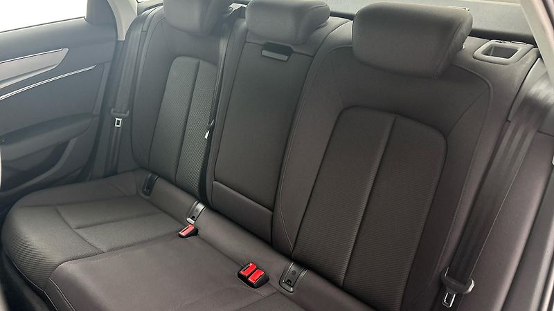 Audi A6 2.0 45 TFSI S Tronic - fotka 16 z 27