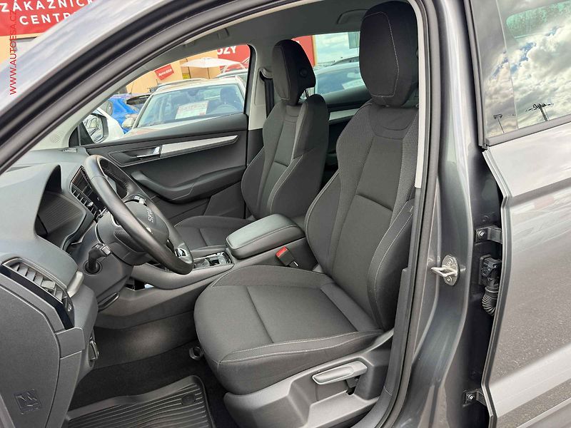 Škoda Karoq (2025) 1.5 TSI, 1.maj,ČR, Selection - fotka 9 z 17