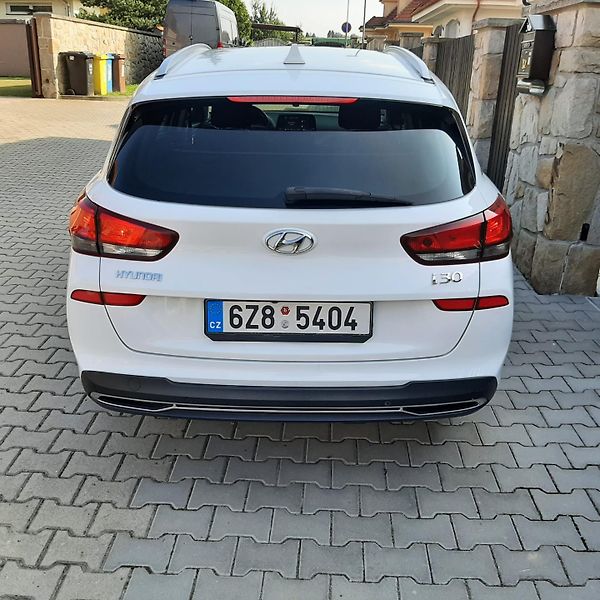 Hyundai i30 (2021) 1.6 CRDI  - fotka 4 z 21