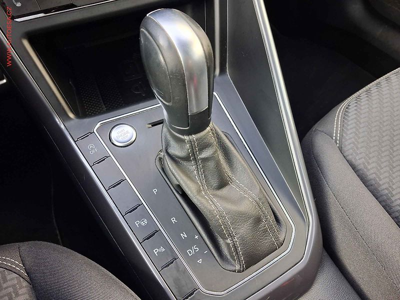 Volkswagen Polo (2019) 1.5 TSi, R-Line, DSG, panor - fotka 8 z 11