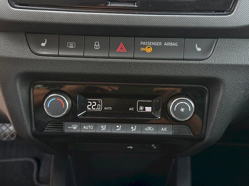 Škoda Fabia (2022) Combi 1.0 TSI 70 kW Ambition T - fotka 12 z 25