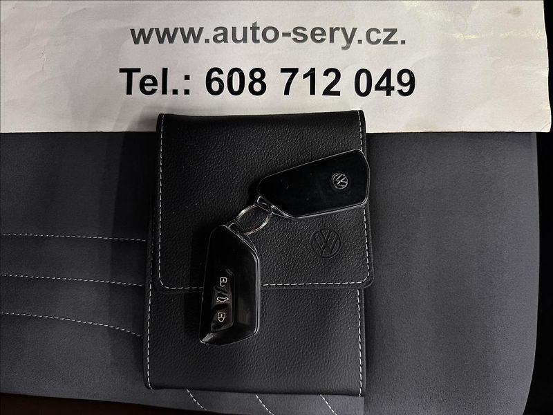Volkswagen ID.4 150kW 1ST PRO PERF. SOH 89% - fotka 39 z 40