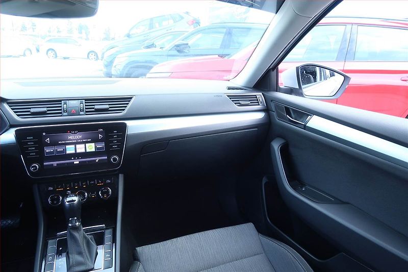 Škoda Superb (2018) 2.0 TDI, 4X4, Automat, Navi - fotka 8 z 24