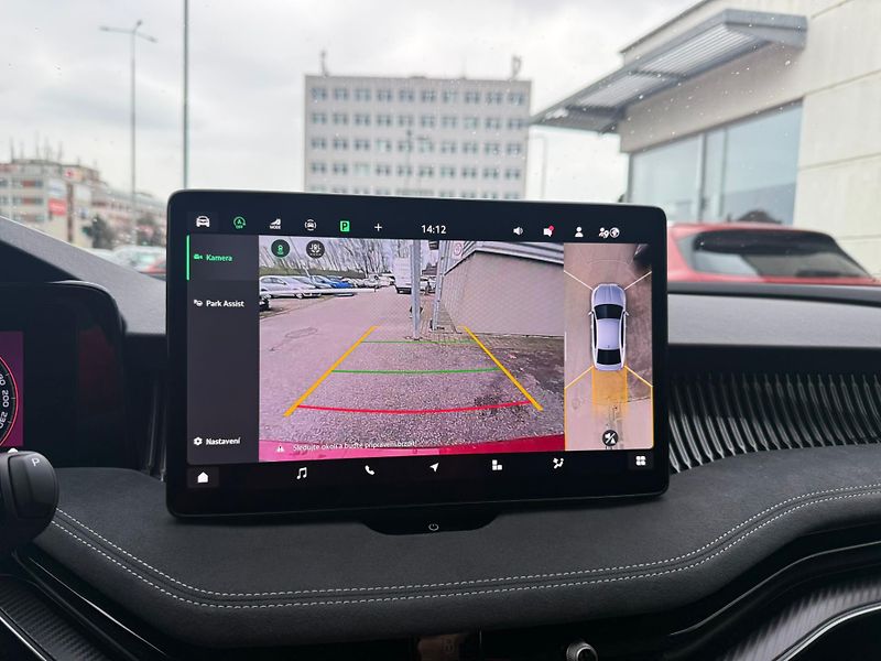 Škoda Superb Sportline 2.0TSI 195kw DSG 4x4 - fotka 17 z 26