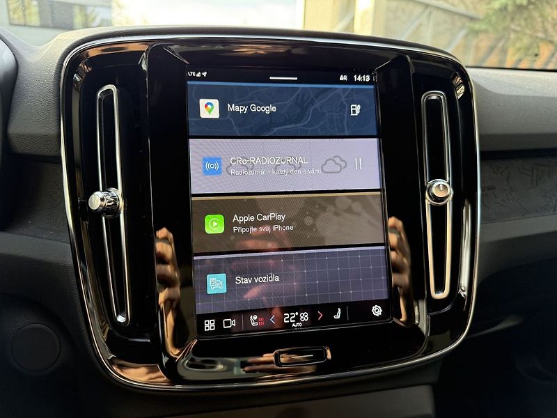 Volvo XC40 Recharge Single Motor 69kWh - fotka 16 z 36