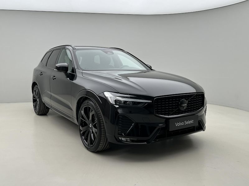 Volvo XC60 B5 AWD BLACK EDITION PLUS AUT - fotka 8 z 51