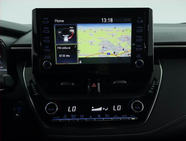 Toyota Corolla (2021) 2.0 Hybrid, Automat, Navi - fotka 12 z 16