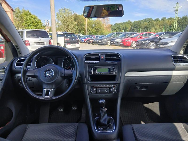 Volkswagen Golf 6, 1.4i, 59kw, alu - fotka 28 z 37