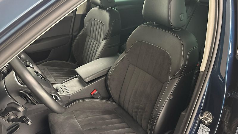 Škoda Superb 2.0 TSI DSG Style - fotka 15 z 28