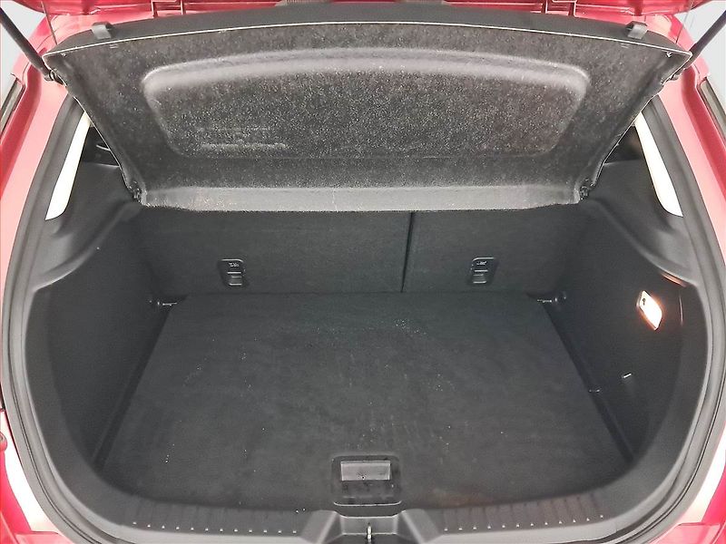 Mazda CX-3 (2018) Revolution 2.0 Skyactiv-G - fotka 14 z 16