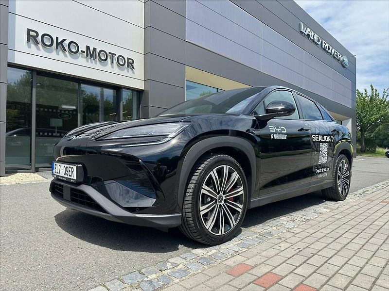 BYD Sealion 7 0,0   EXCELLENCE AWD - fotka 8 z 14