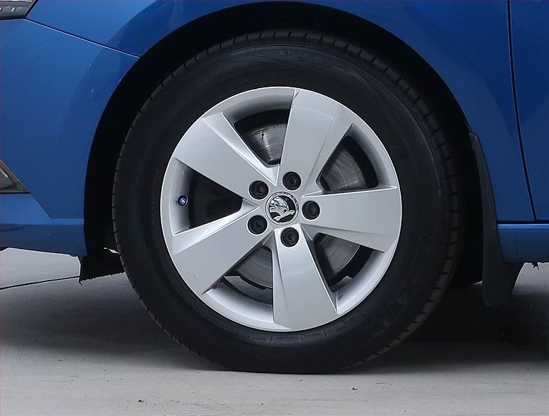 Škoda Fabia (2015) Ambition Plus 1.2 TSI - fotka 14 z 17