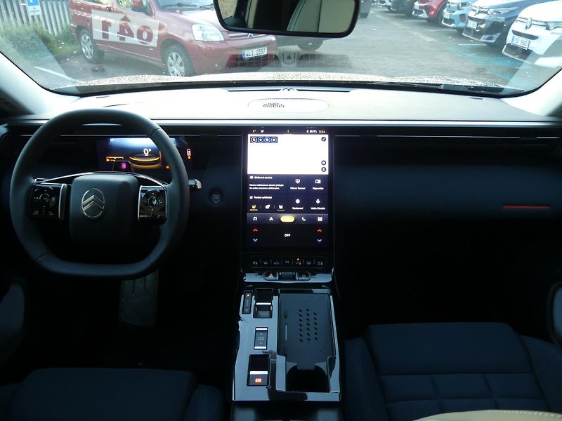 Citroën C5 Aircross (2026) PLUS Hybrid 145k Automatic - fotka 11 z 20