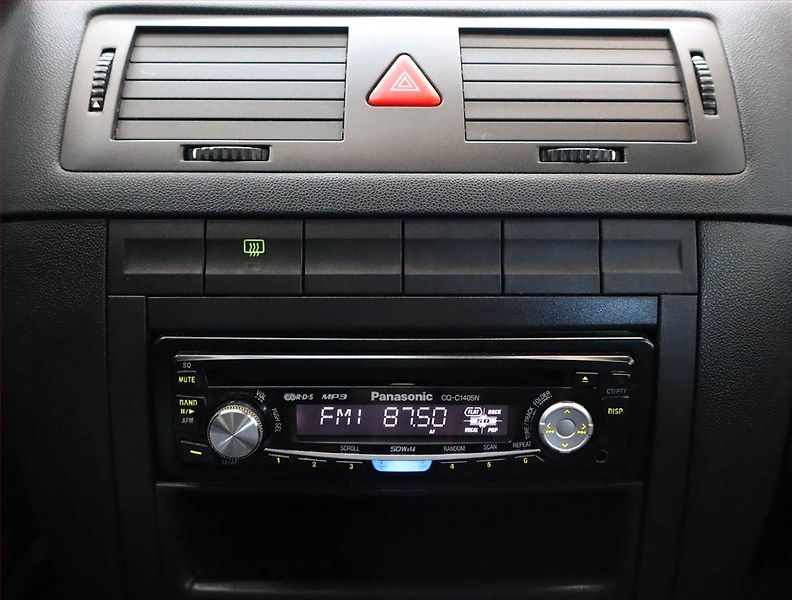 Škoda Fabia (2007) 1.2 12V, nová STK, Tažné - fotka 12 z 15