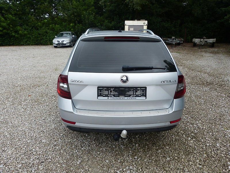 Škoda Octavia 2.0 TDI DSG - fotka 5 z 19