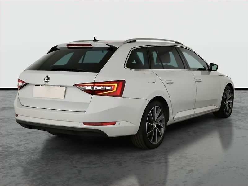 Škoda Superb (2018) Laurin&Klement 2.0 TDI 4x4 - fotka 5 z 20