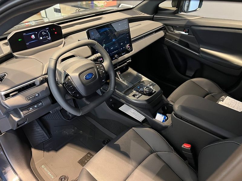 Subaru E-Outback 74.7 kWh AWD Limited - fotka 7 z 16