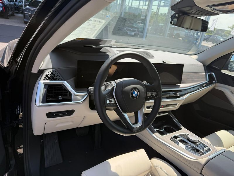 BMW X5 (2025) 30d INDIVIDUAL 22