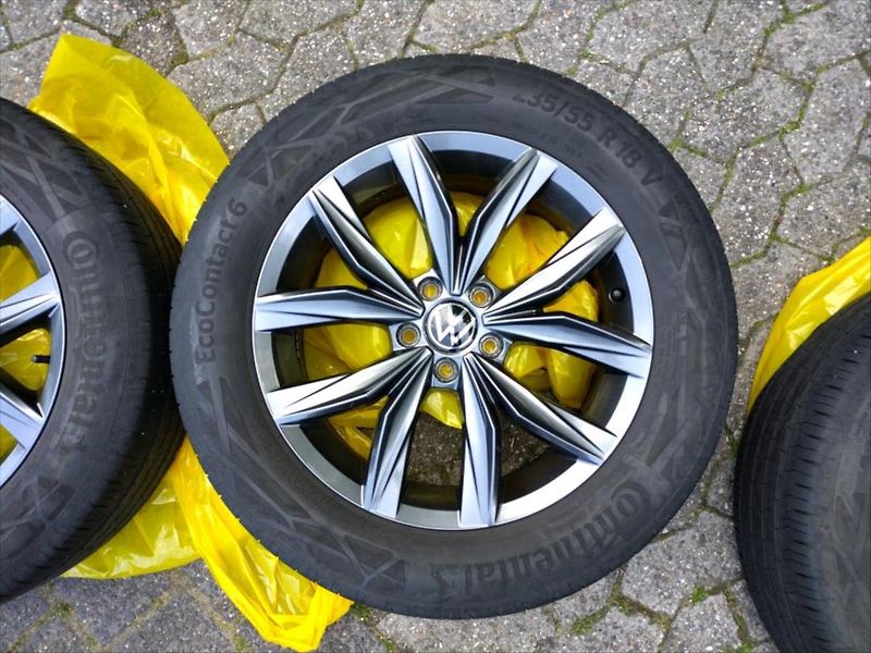 Volkswagen Tiguan 2,0 TDI PANORAMA WEBASTO TAŽNÉ - fotka 9 z 9