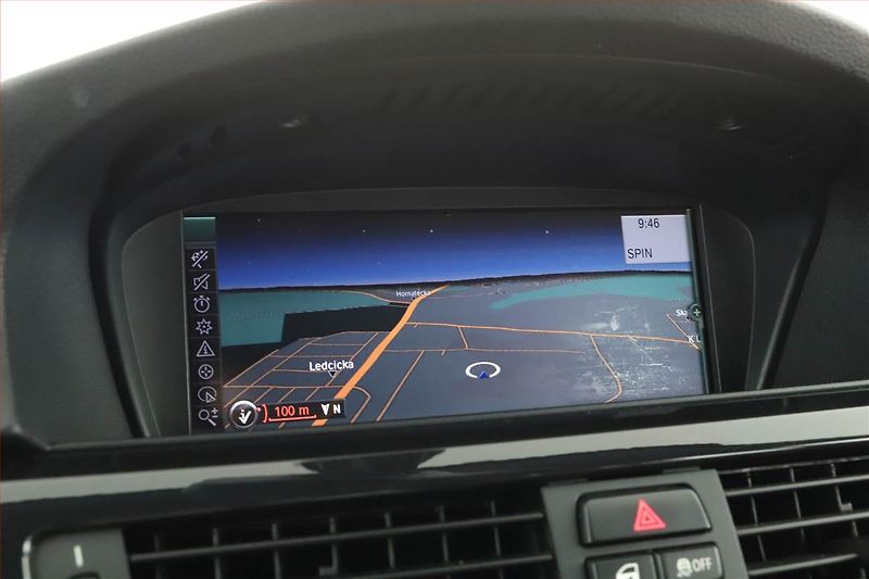BMW Řada 3 (2011) 320 d xDrive, 4X4, Automat - fotka 13 z 17