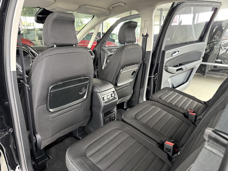 Ford Galaxy 2,0EcoBlue*AT8*140kW*FullLED - fotka 18 z 40