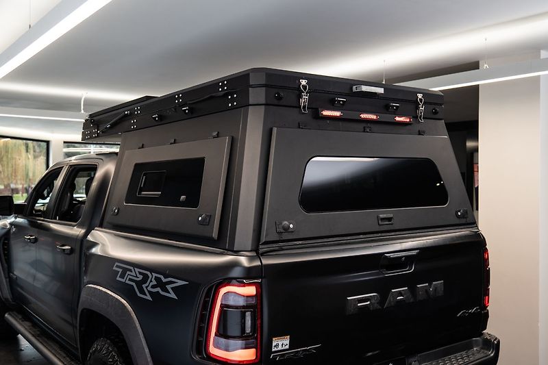 RAM 1500 TRX/Stan/Naviják/Harman Kardon - fotka 26 z 31