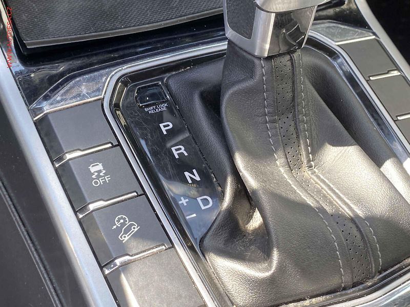 SsangYong Korando (2020) 1.5 T-GDi AWD, AT, TZ, navi - fotka 14 z 19