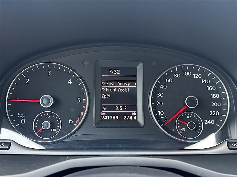 Volkswagen Caddy 2,0 TDI 122PS  Maxi Trend-7 4x - fotka 38 z 53