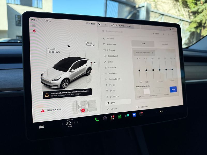 Tesla Model Y Long Range AWD záruka - fotka 27 z 40