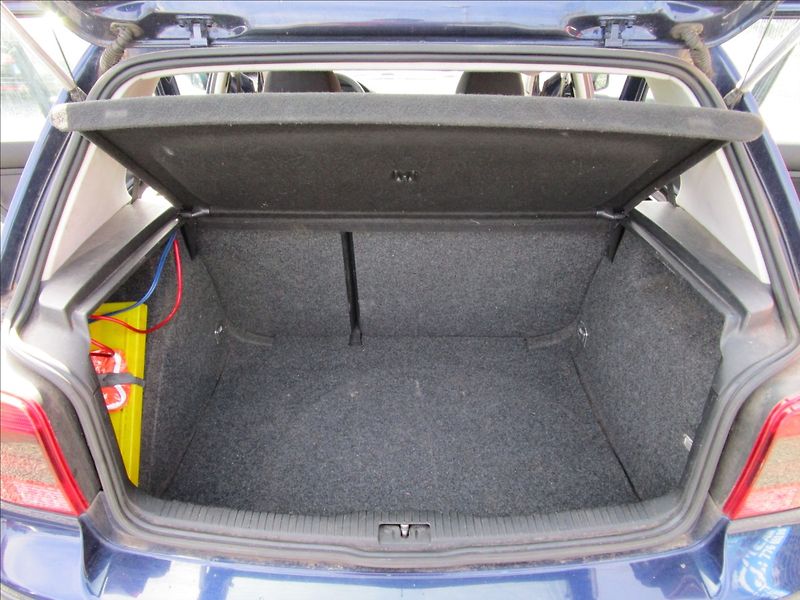 Volkswagen Golf 1.4i 16V, Klima - fotka 31 z 37