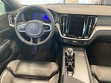 Volvo V60 B4 FWD PLUS DARK TAŽNÉ ZAŘÍ. - náhled 14