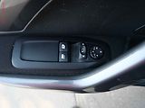 Peugeot 2008 (2019) 1.2 PT, 1.maj,ČR, Active - náhled 12