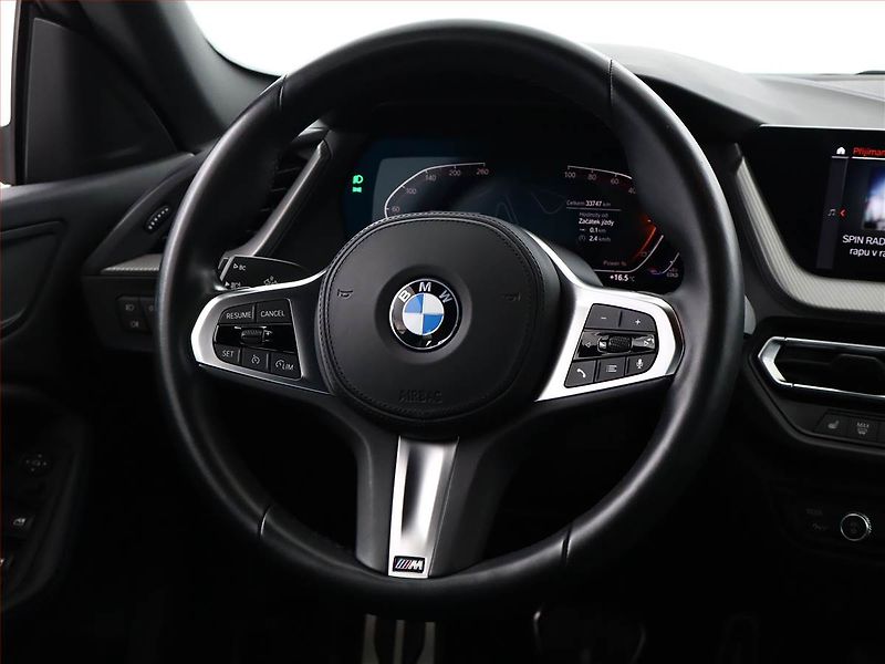 BMW Řada 2 (2023) 218i - fotka 14 z 21