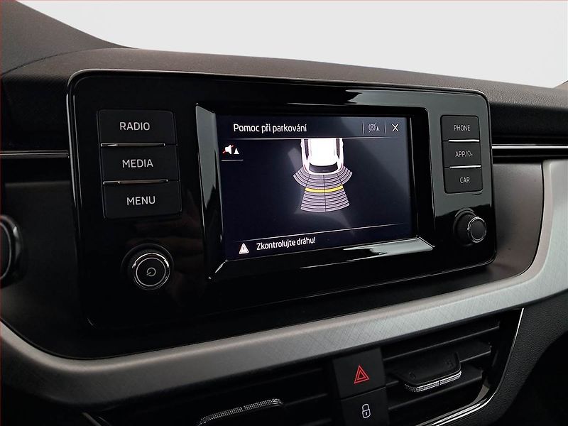 Škoda Kamiq (2022) 1.5 TSI - fotka 18 z 18