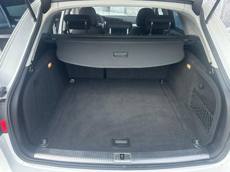 Audi A4 (2012) 2.0TDi,105KW,VYHŘ.SED.,TEMP. - fotka 10 z 27