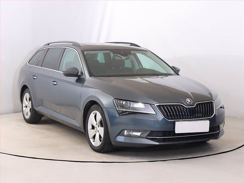 Škoda Superb (2016) 2.0 TDI, Automat, Serv.kniha - fotografie inzerátu