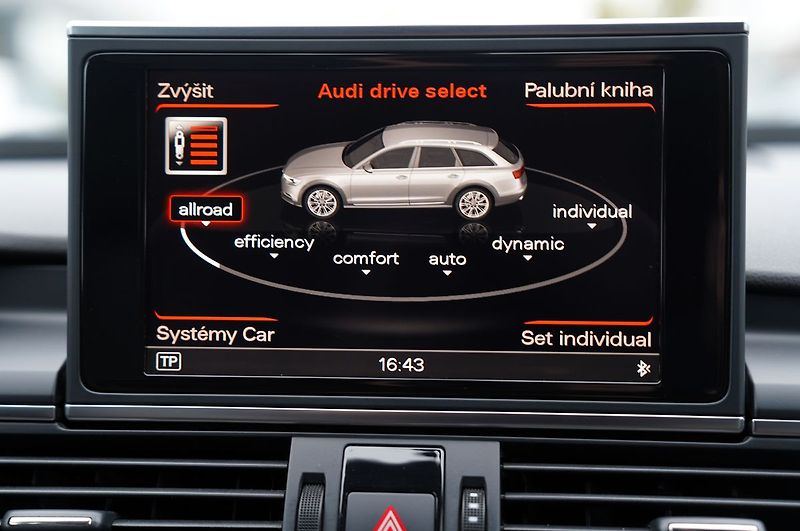 Audi A6 Allroad 3.0 TDI 180kW quattro S tronic - fotka 43 z 53