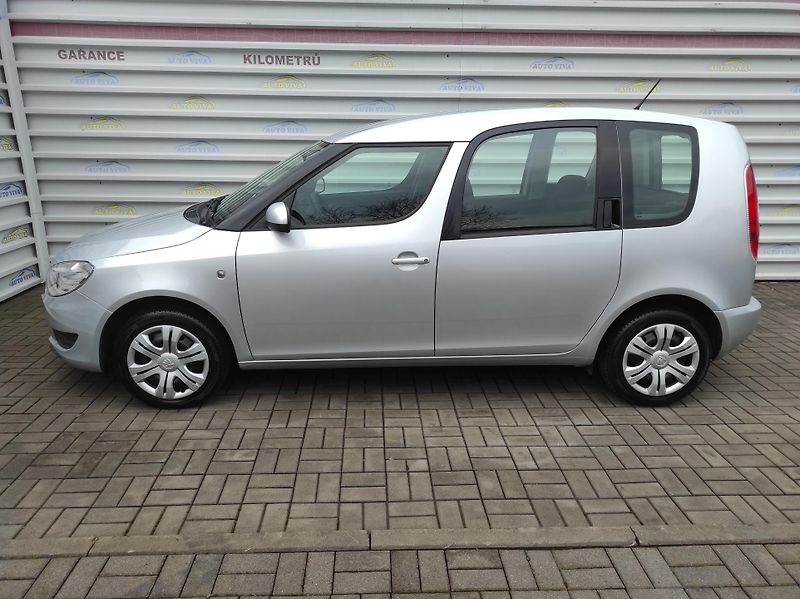Škoda Roomster 1,2TSi 63kW, Klima, Tažné - fotka 3 z 18