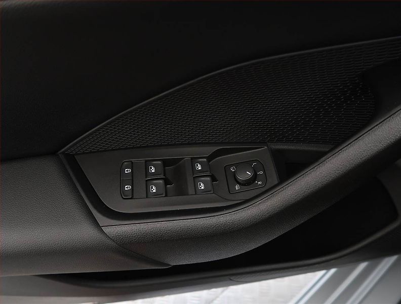Škoda Octavia (2022) Ambition 2.0 TDI, Automat - fotka 30 z 30